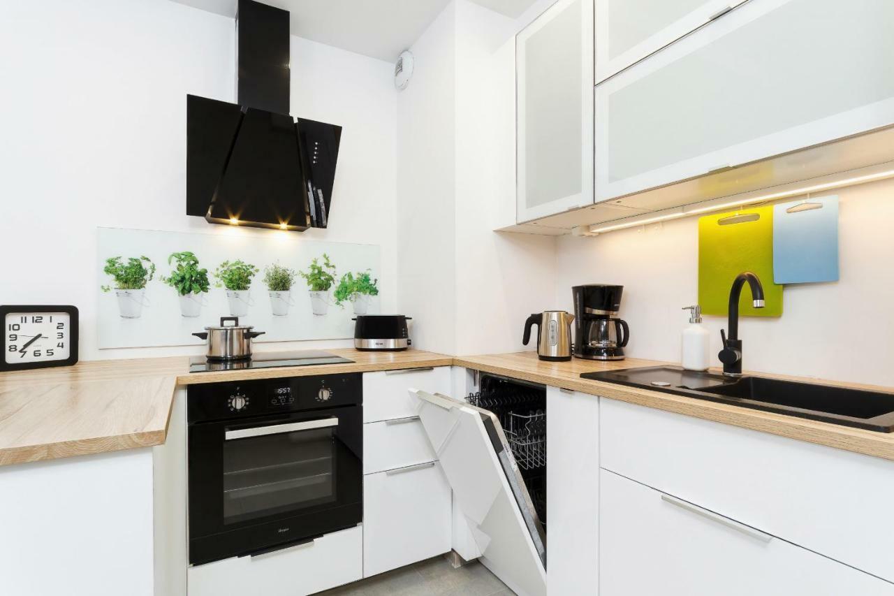 Apartments Claro II By Noclegi Renters Krakow Dış mekan fotoğraf